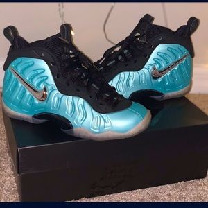 Island Green Nike Air Foamposite Pro.